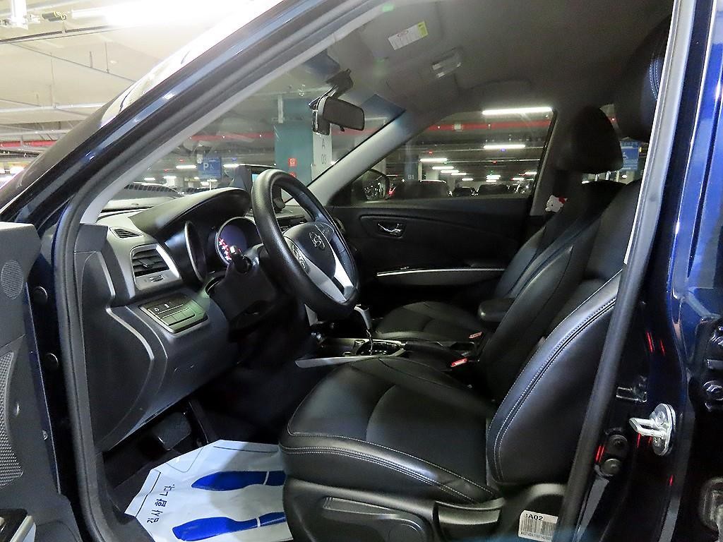 KG모빌리티(쌍용) 티볼리 디젤 2WD 1.6 VX 이미지 6