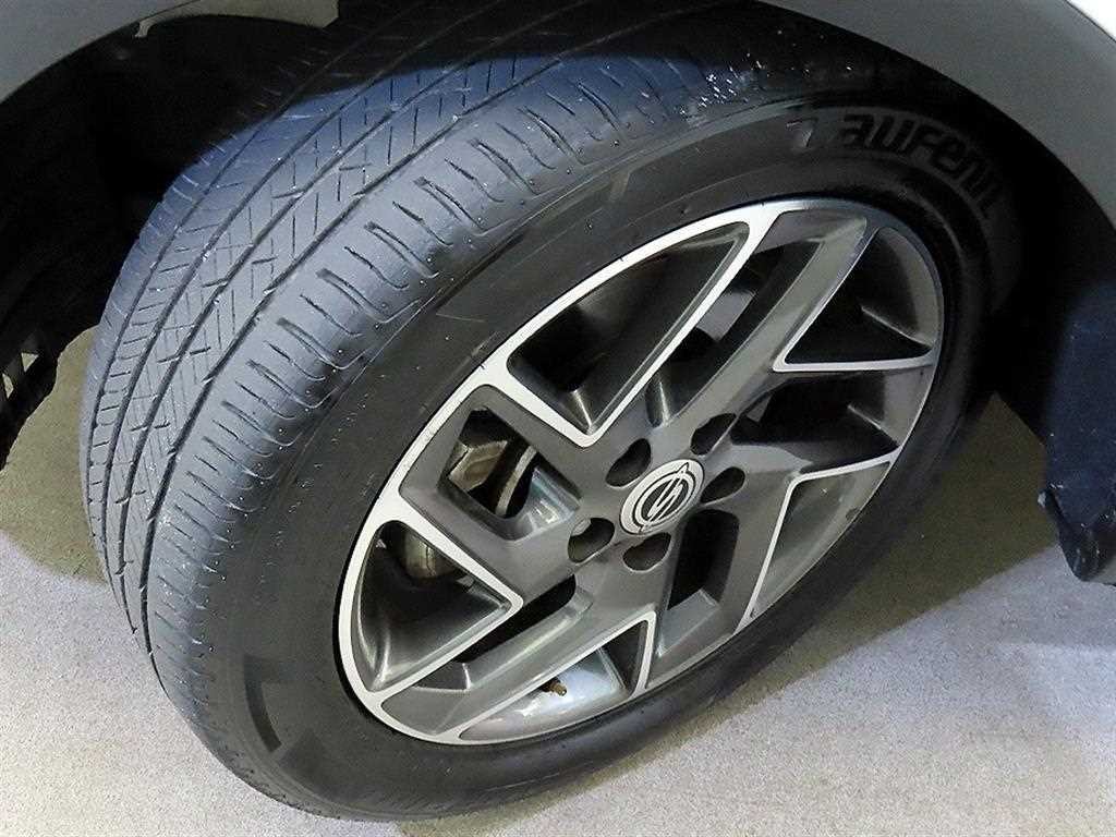 KG모빌리티(쌍용) 티볼리 베리 뉴 티볼리 2WD 가솔린 1.5 V3 이미지 20