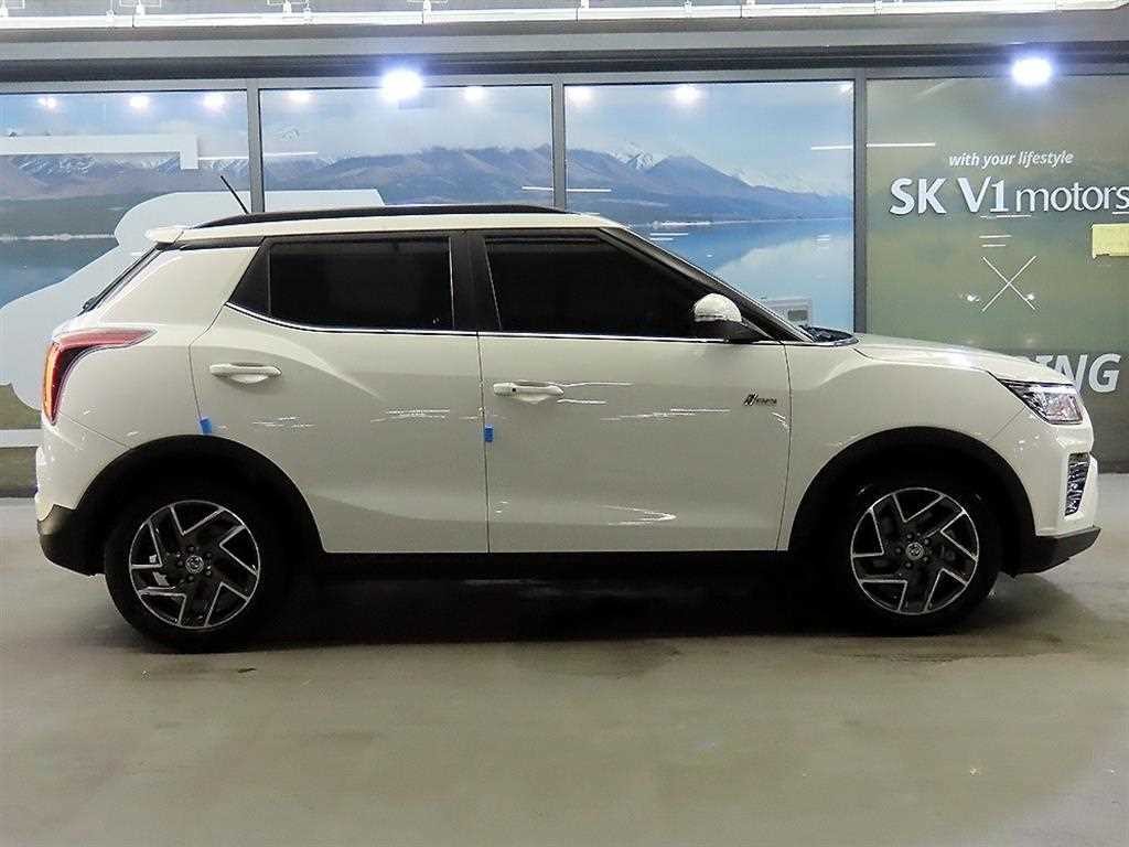 KG모빌리티(쌍용) 티볼리 베리 뉴 티볼리 2WD 가솔린 1.5 V3 이미지 3