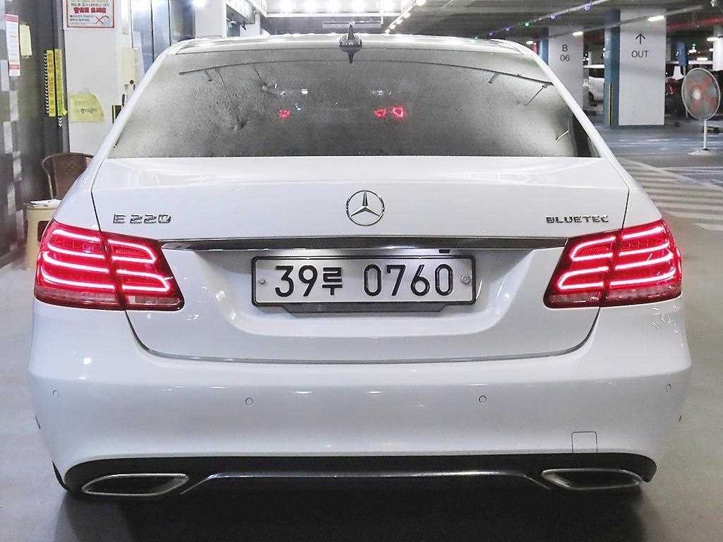 벤츠 E 클래스 E-클래스 W212 E220 블루텍 아방가르드 이미지 5