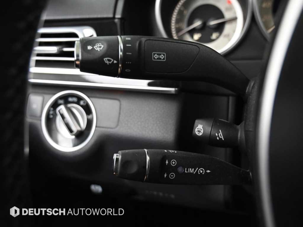 벤츠 E 클래스 E-클래스 W212 E300 4MATIC 아방가르드 이미지 17