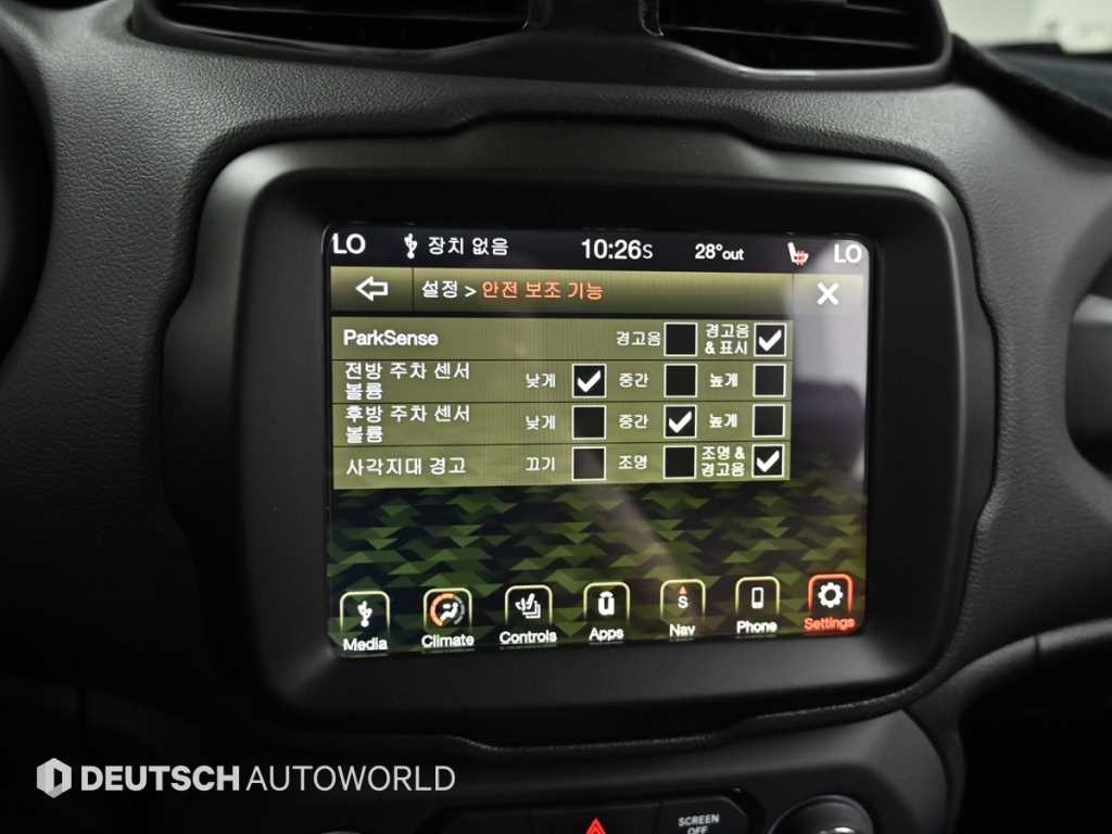 지프 레니게이드 1.3 리미티드 FWD 이미지 17