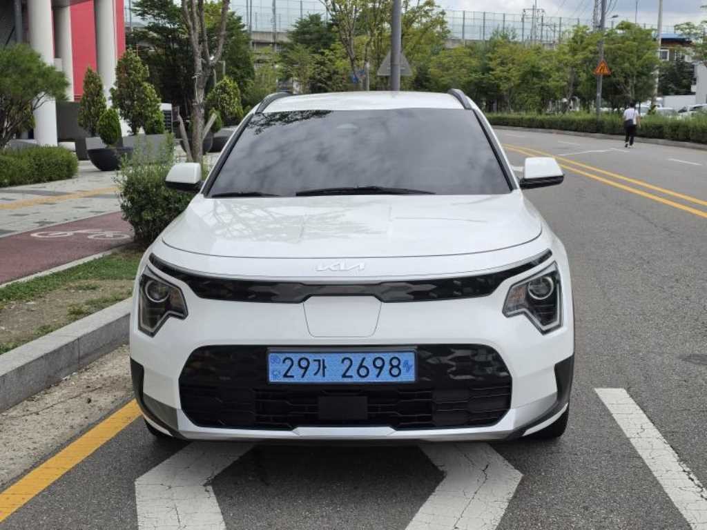 기아 니로 디 올 뉴 니로 EV 에어 이미지 3