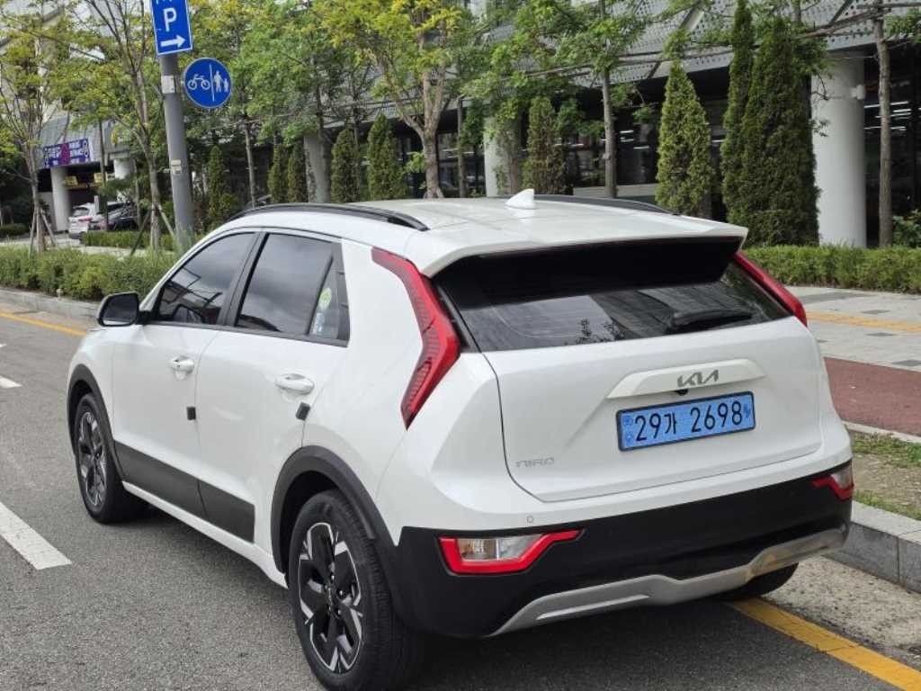 기아 니로 디 올 뉴 니로 EV 에어 이미지 6