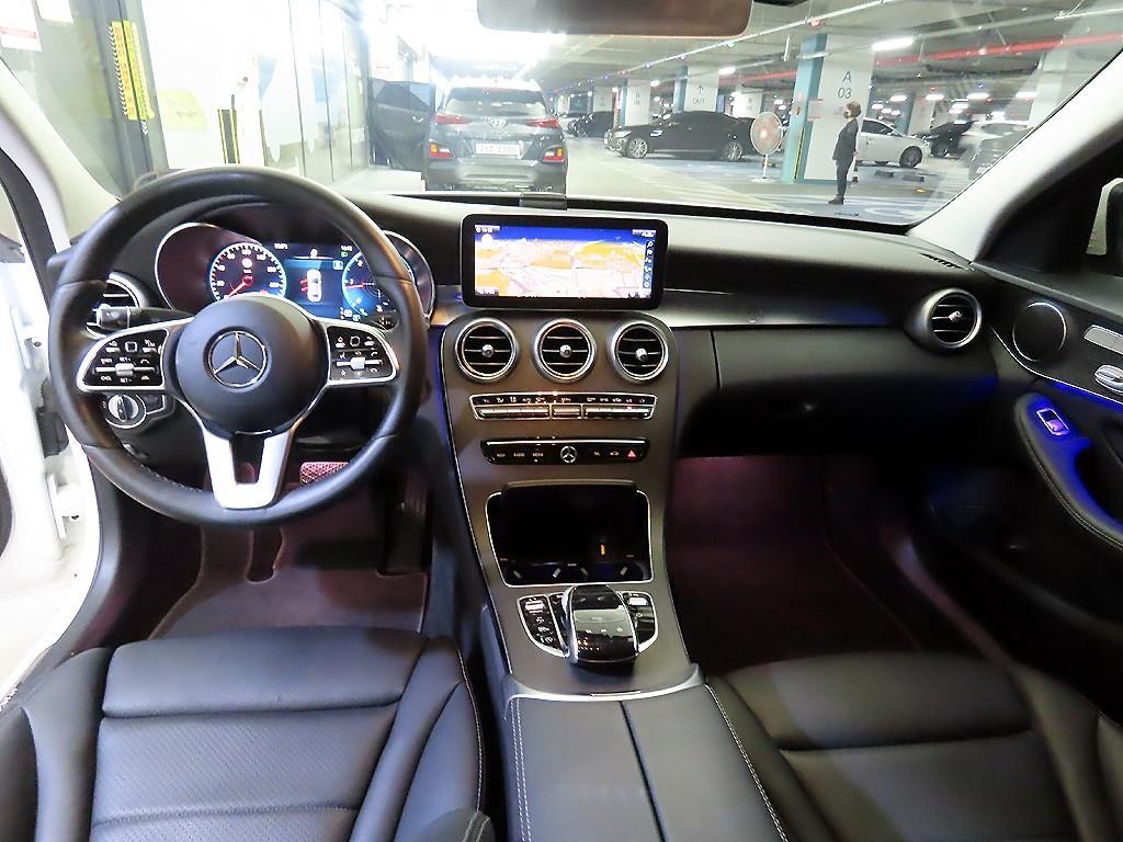 벤츠 C 클래스 C클래스 W205 C220 d 4MATIC 아방가르드 이미지 10