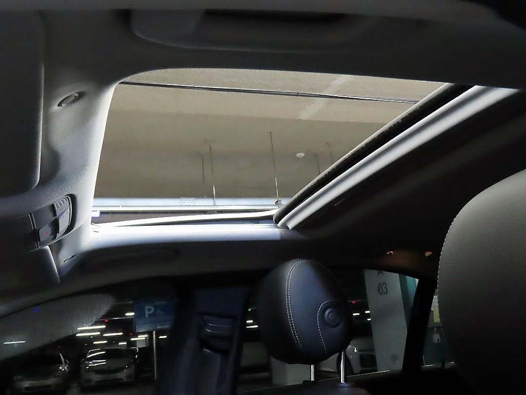 벤츠 C 클래스 C클래스 W205 C220 d 4MATIC 아방가르드 이미지 17