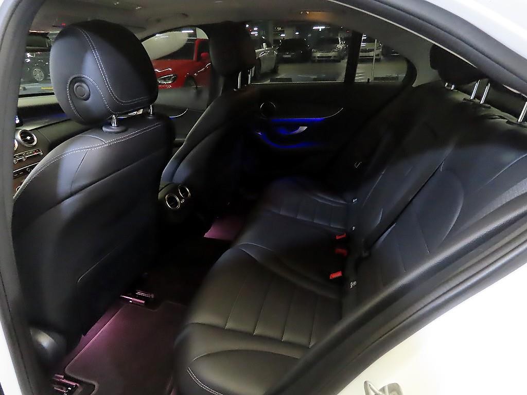 벤츠 C 클래스 C클래스 W205 C220 d 4MATIC 아방가르드 이미지 7