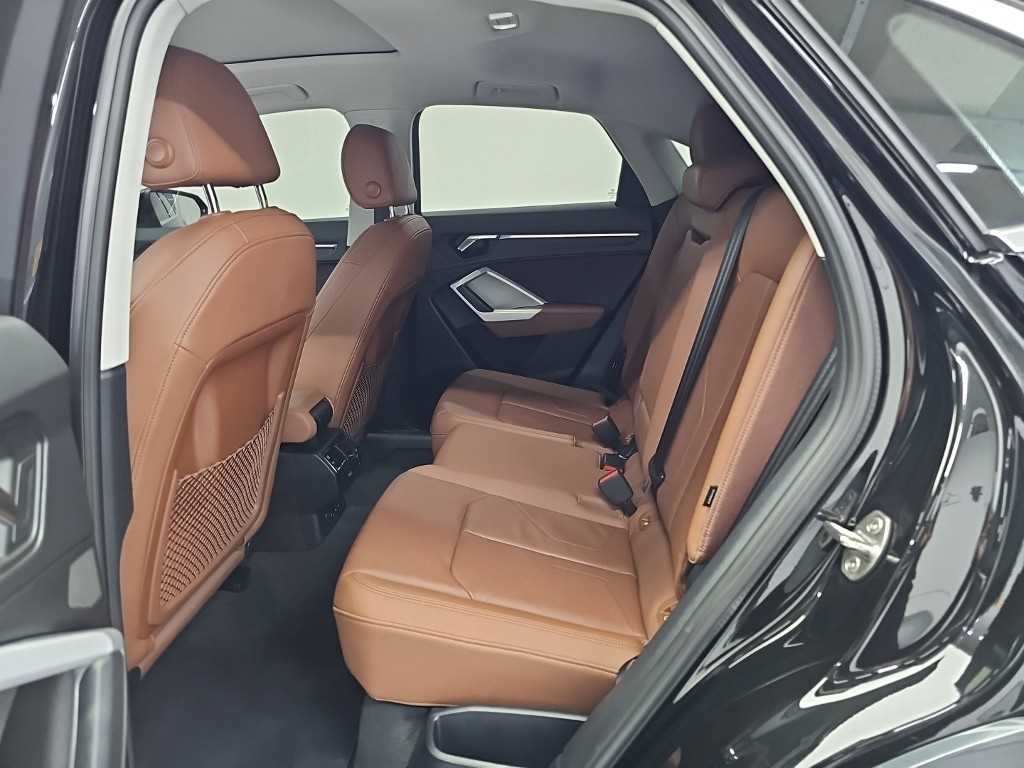 아우디 Q3 Q3 (F3) 35 TDI 스포트백 이미지 12