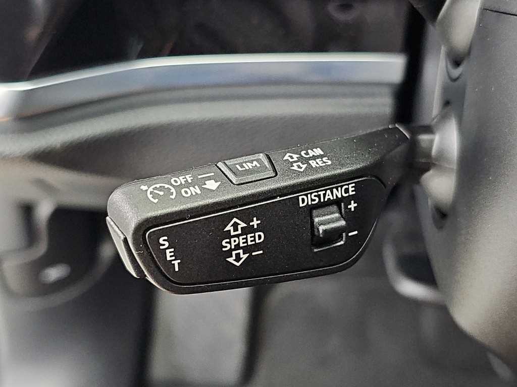 아우디 Q3 Q3 (F3) 35 TDI 스포트백 이미지 17