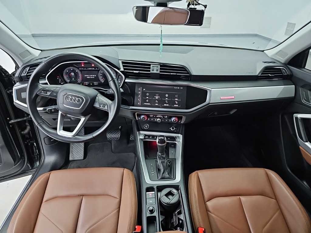 아우디 Q3 Q3 (F3) 35 TDI 스포트백 이미지 7