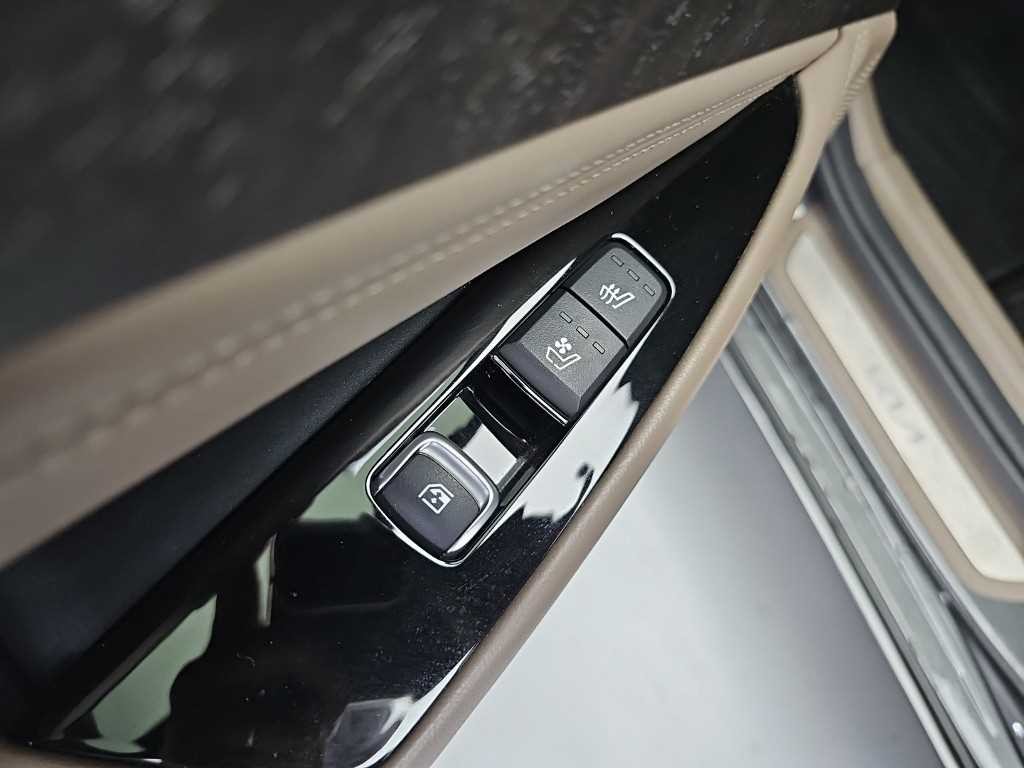 기아 K8 2.5 2WD 노블레스 이미지 13