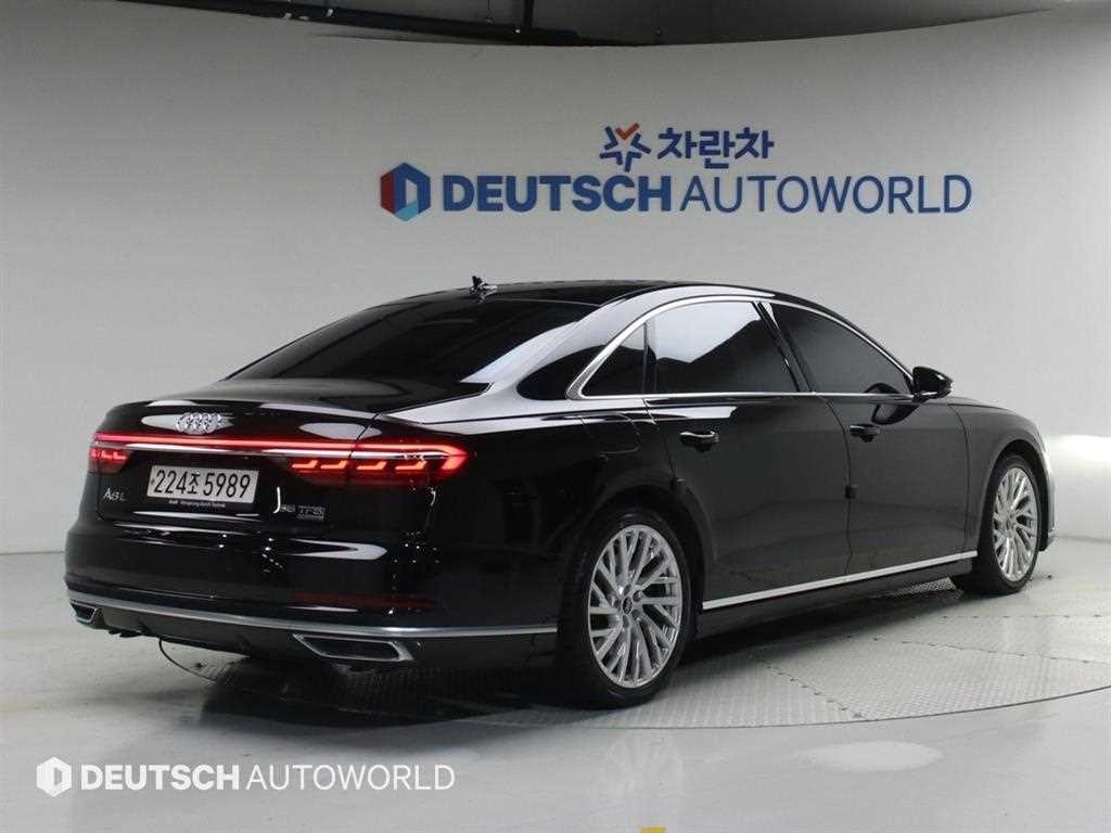 아우디 A8 A8 (D5) 55 TFSI 콰트로 LWB 이미지 2