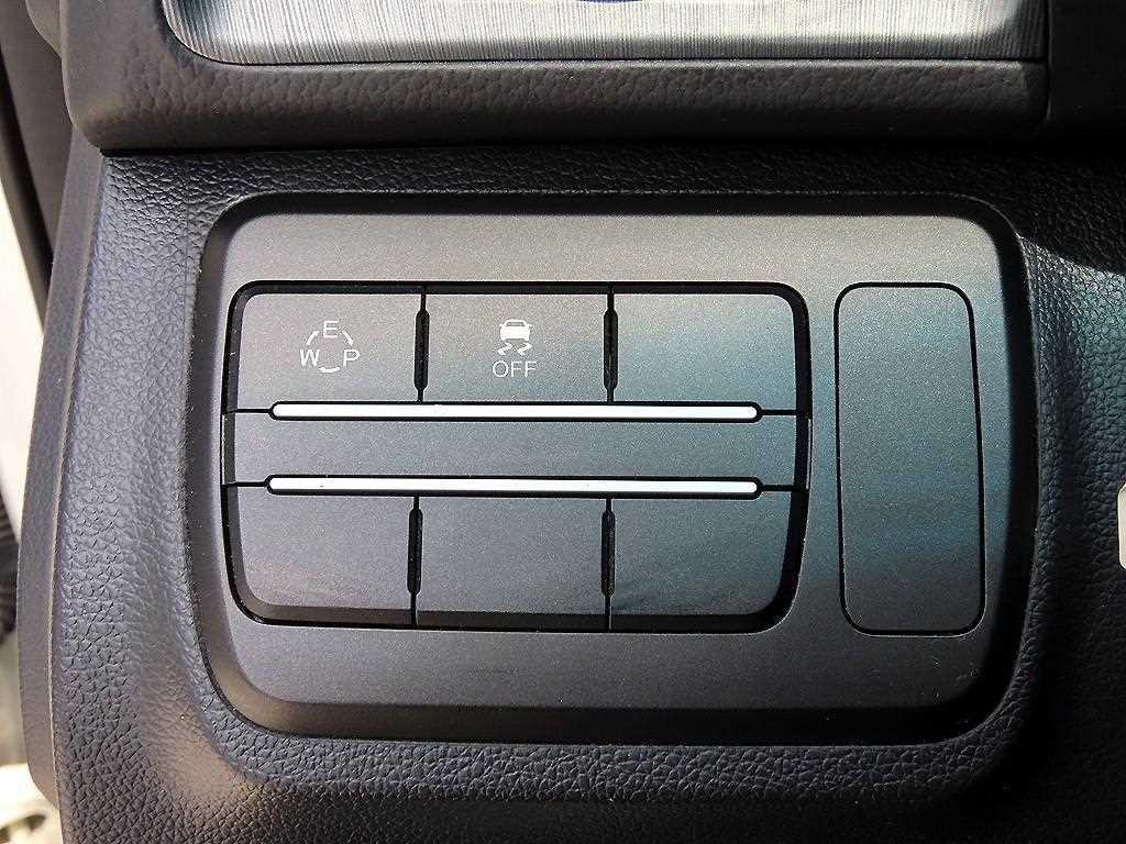 KG모빌리티(쌍용) 티볼리 티볼리 아머 2WD 가솔린 VX 이미지 12
