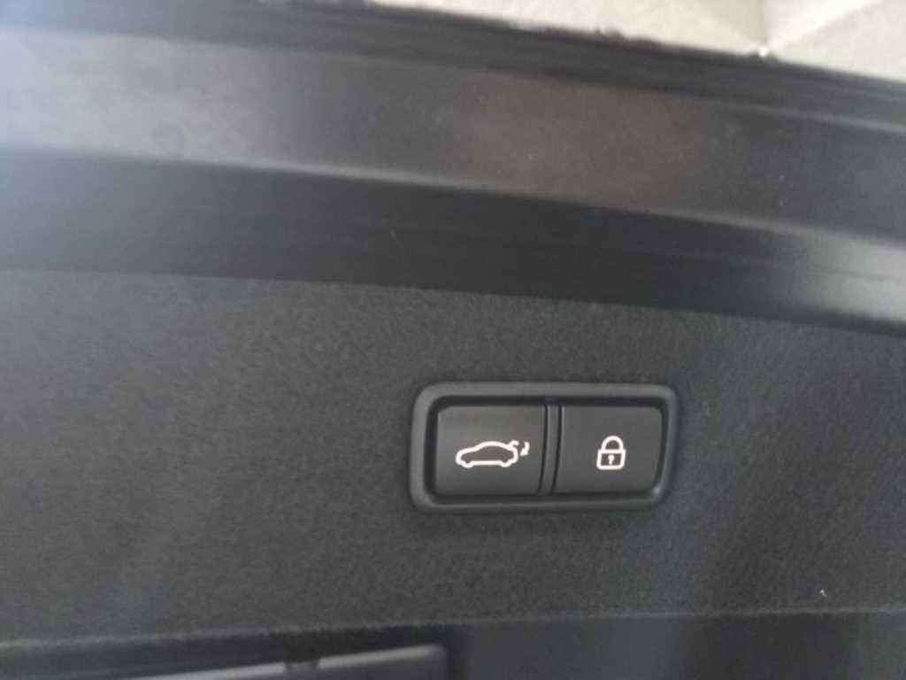 제네시스 G90 3.8 GDI AWD 럭셔리 이미지 16