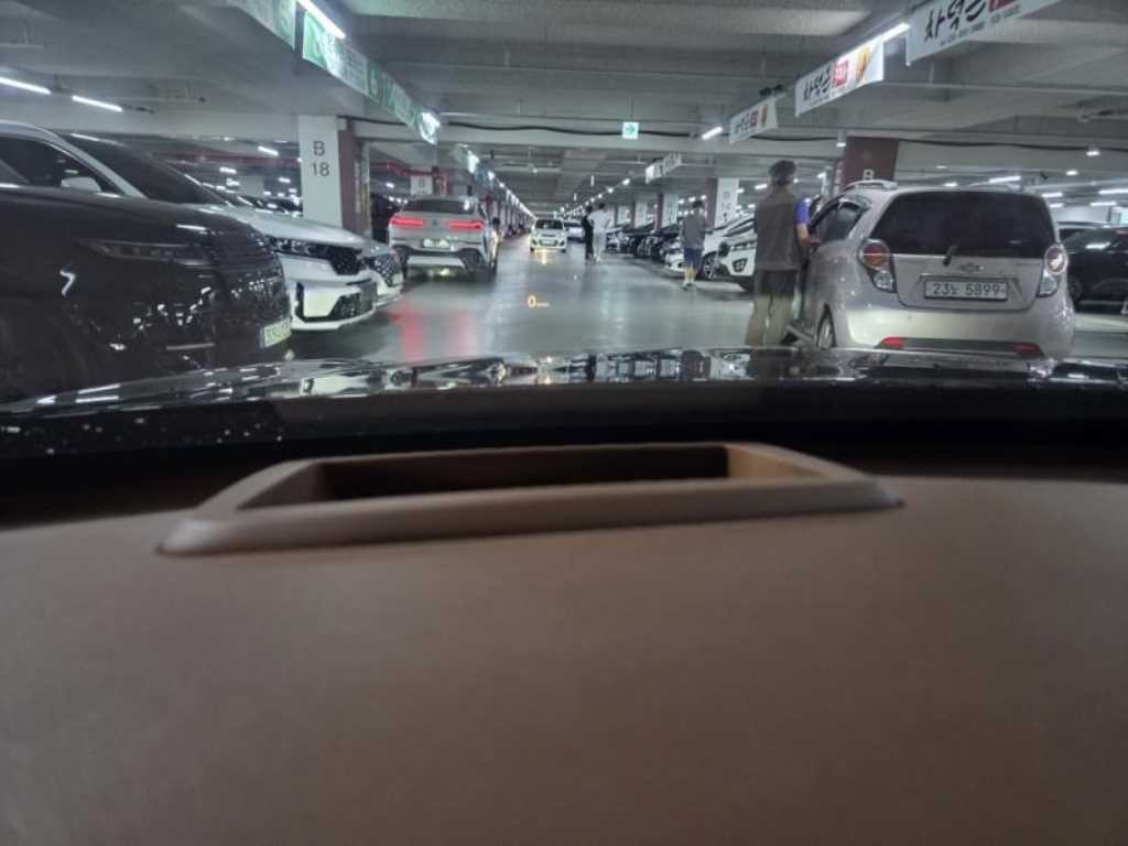 제네시스 G90 3.8 GDI AWD 럭셔리 이미지 8