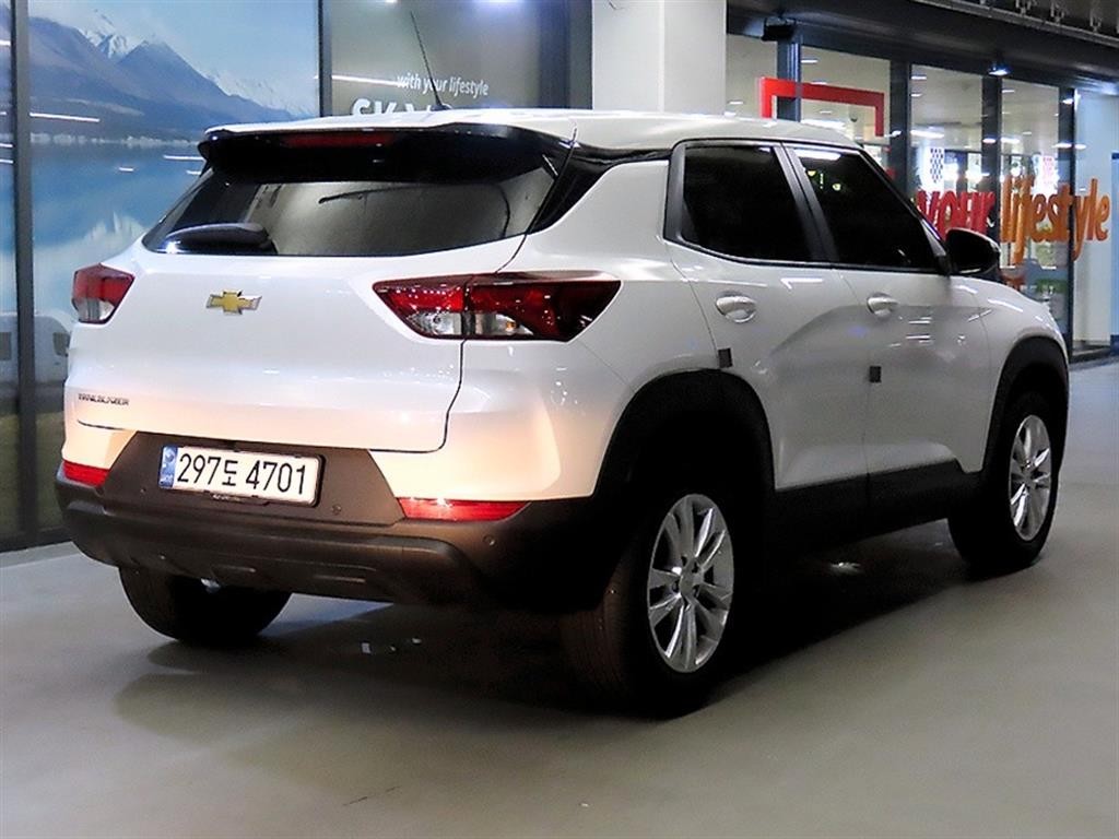 쉐보레 트레일블레이저 2WD 1.3 터보 가솔린 LS 이미지 4