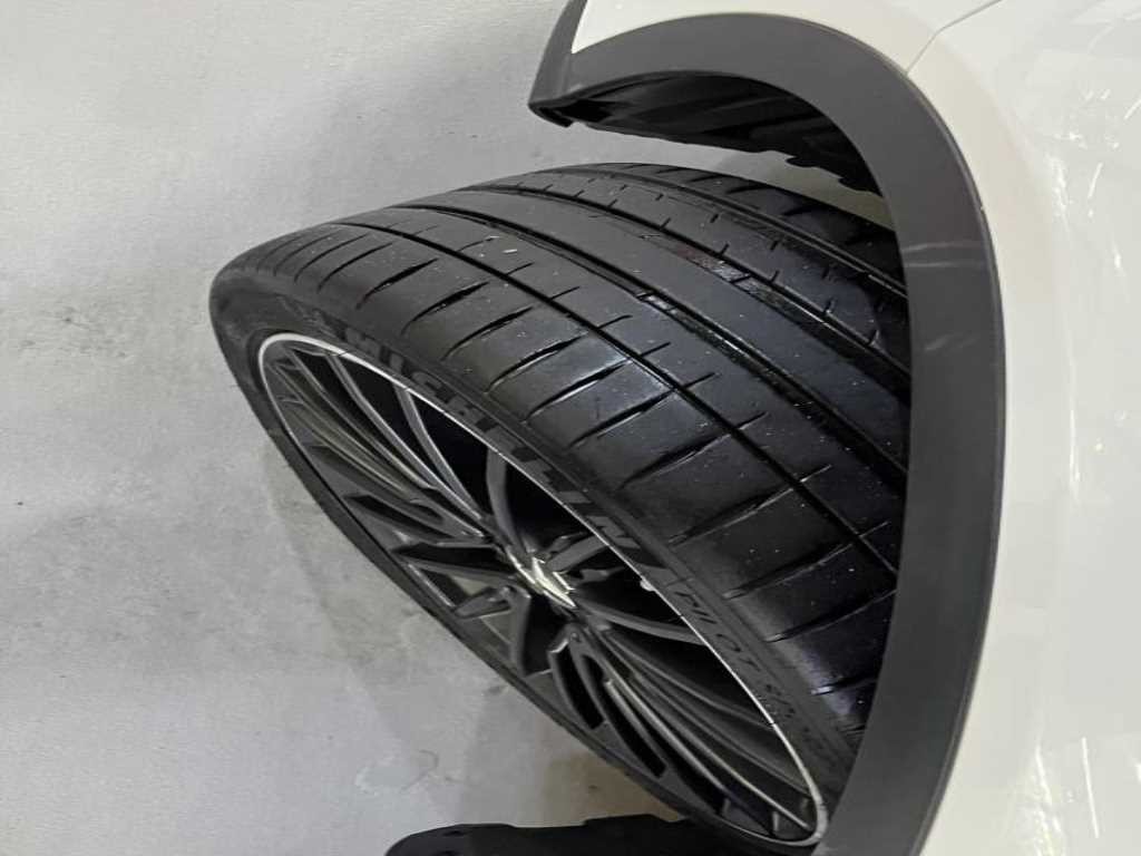 벤츠 GLA 클래스 GLA클래스 X156 GLA45 AMG 4MATIC 이미지 19