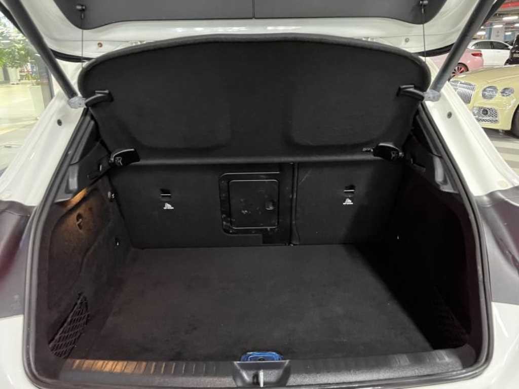 벤츠 GLA 클래스 GLA클래스 X156 GLA45 AMG 4MATIC 이미지 6