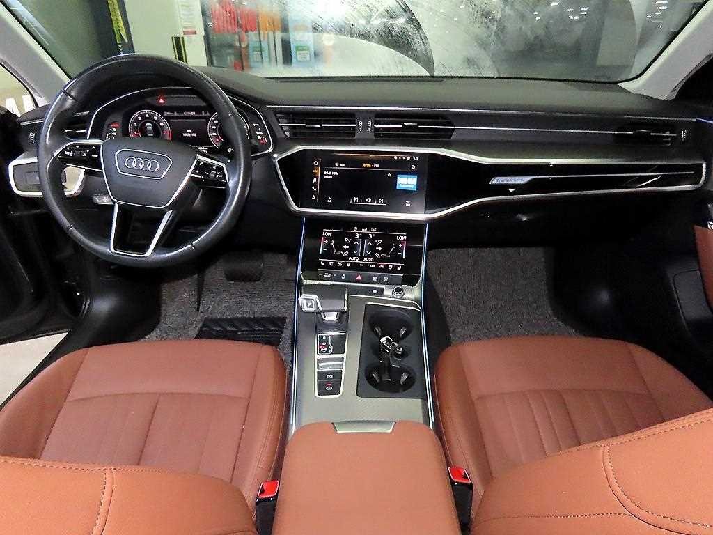 아우디 A6 A6 (C8) 45 TFSI 콰트로 이미지 11