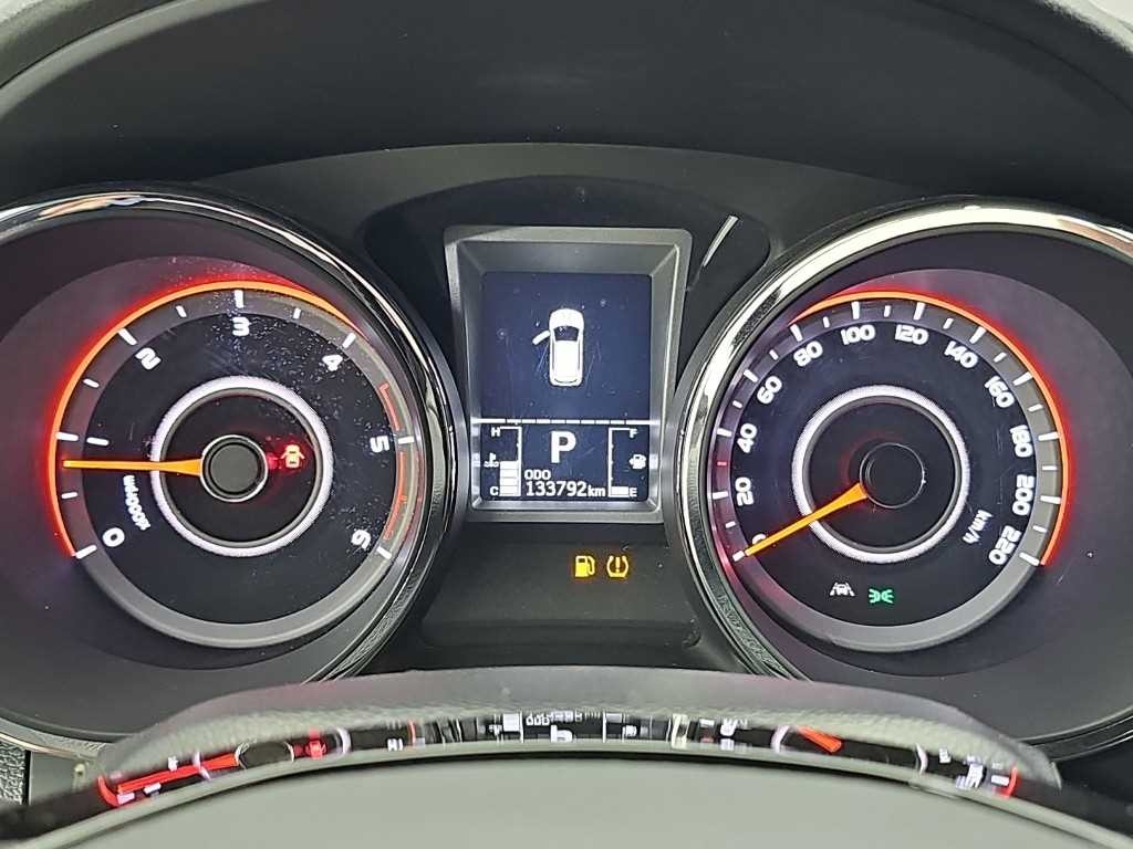 KG모빌리티(쌍용) 티볼리 티볼리 아머 2WD 디젤 기어 에디션 이미지 6