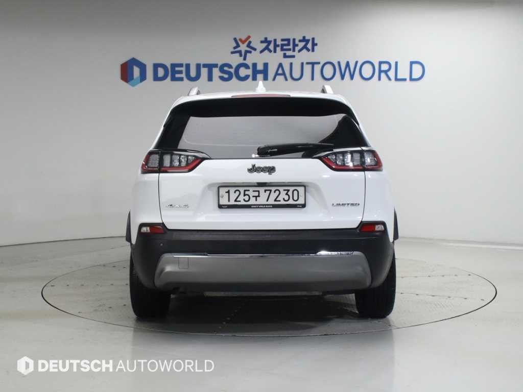 지프 체로키 체로키(KL) 2.4 리미티드 AWD 이미지 4