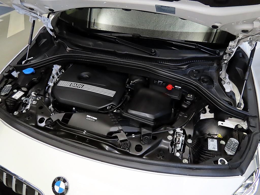 BMW 2시리즈 2시리즈 액티브 투어러 (U06) 220i 럭셔리 이미지 19