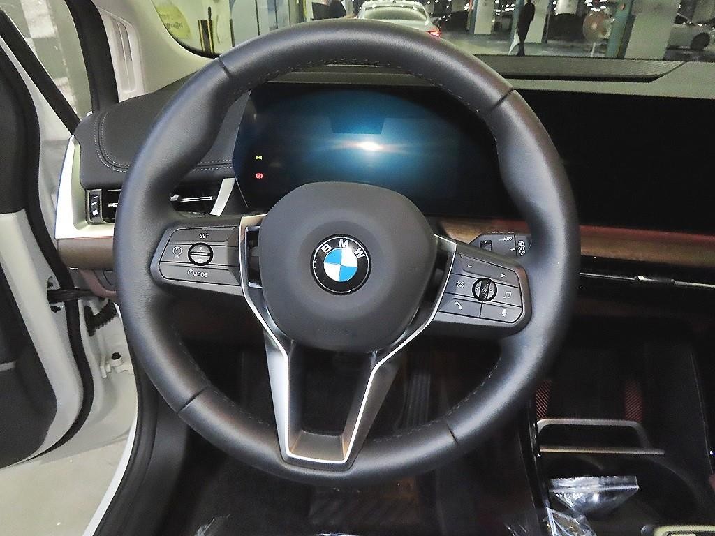BMW 2시리즈 2시리즈 액티브 투어러 (U06) 220i 럭셔리 이미지 8