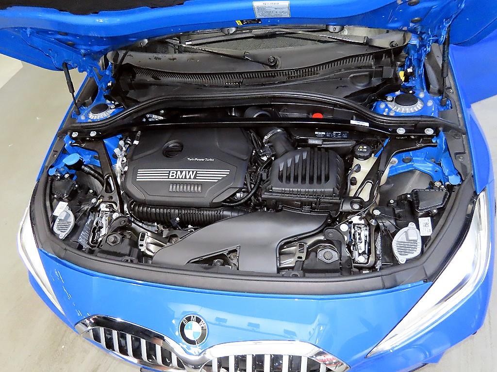 BMW 1시리즈 1시리즈 (F40) 120i M 스포츠 이미지 19