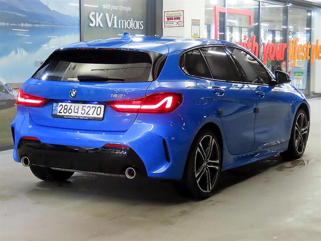 BMW 1시리즈 1시리즈 (F40) 120i M 스포츠 이미지 4