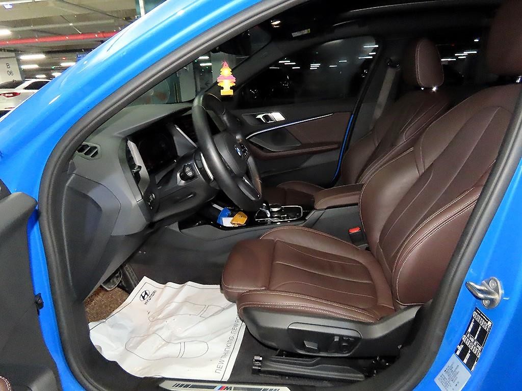 BMW 1시리즈 1시리즈 (F40) 120i M 스포츠 이미지 6