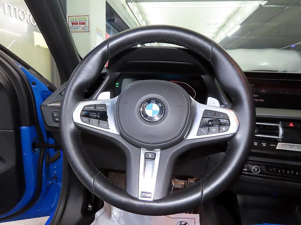 BMW 1시리즈 1시리즈 (F40) 120i M 스포츠 이미지 8