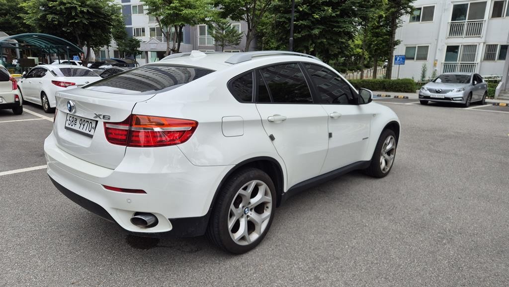 BMW X6 X6 (E71) 30 D 이미지 3
