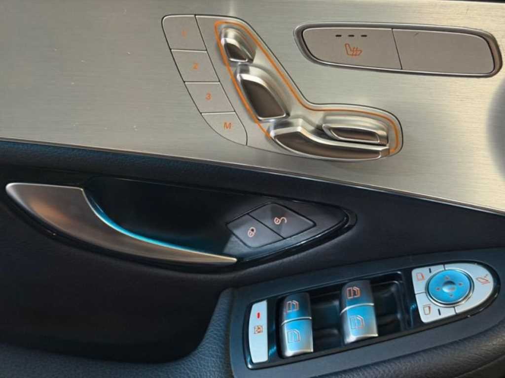 벤츠 GLC 클래스 GLC클래스 X253 GLC 350 e 4MATIC 이미지 16