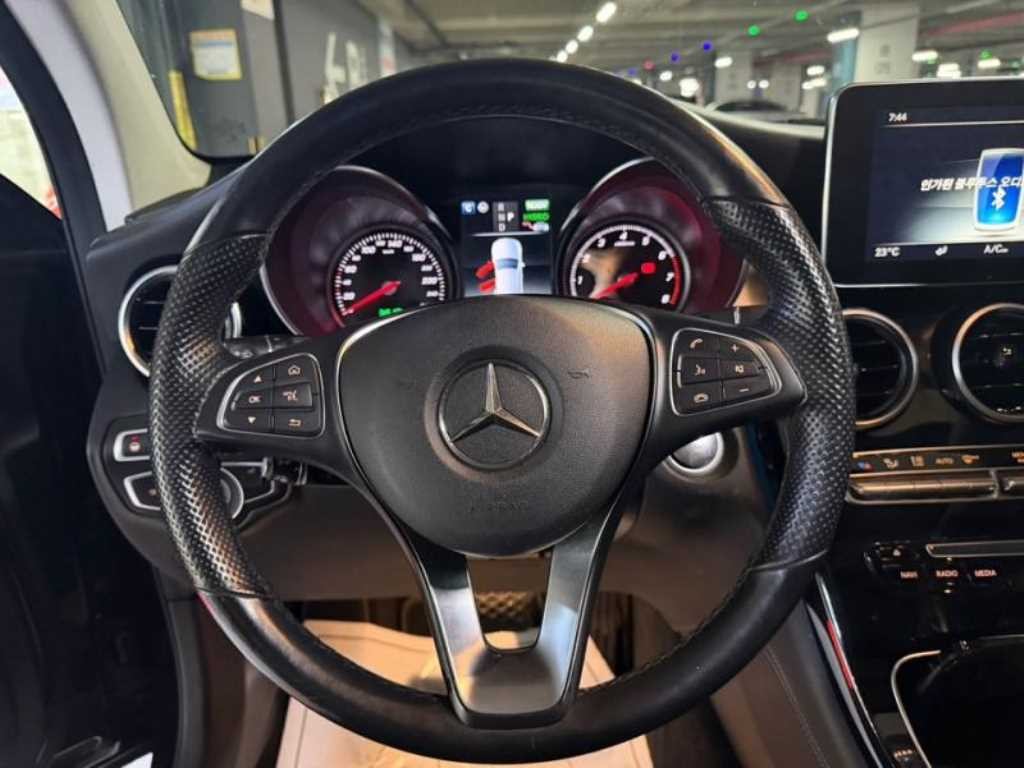 벤츠 GLC 클래스 GLC클래스 X253 GLC 350 e 4MATIC 이미지 8