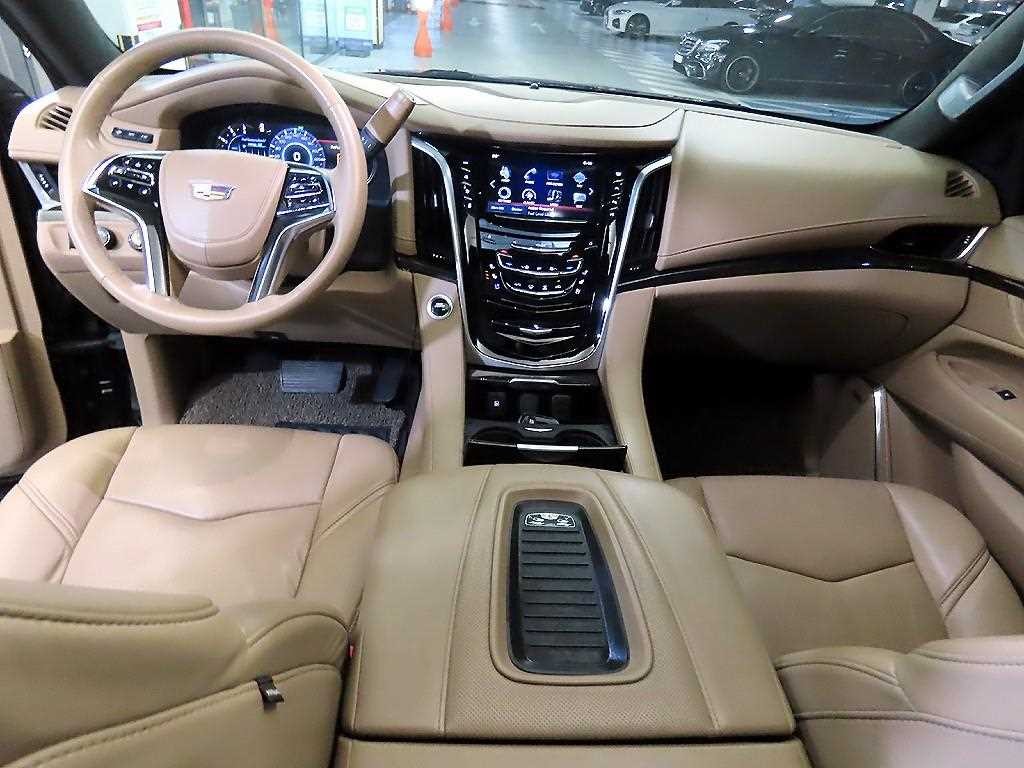 캐딜락 에스컬레이드 6.2 V8 ESV 이미지 11