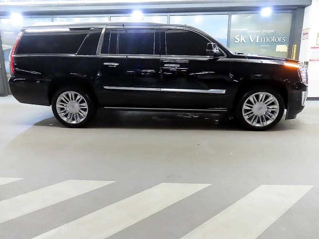 캐딜락 에스컬레이드 6.2 V8 ESV 이미지 3