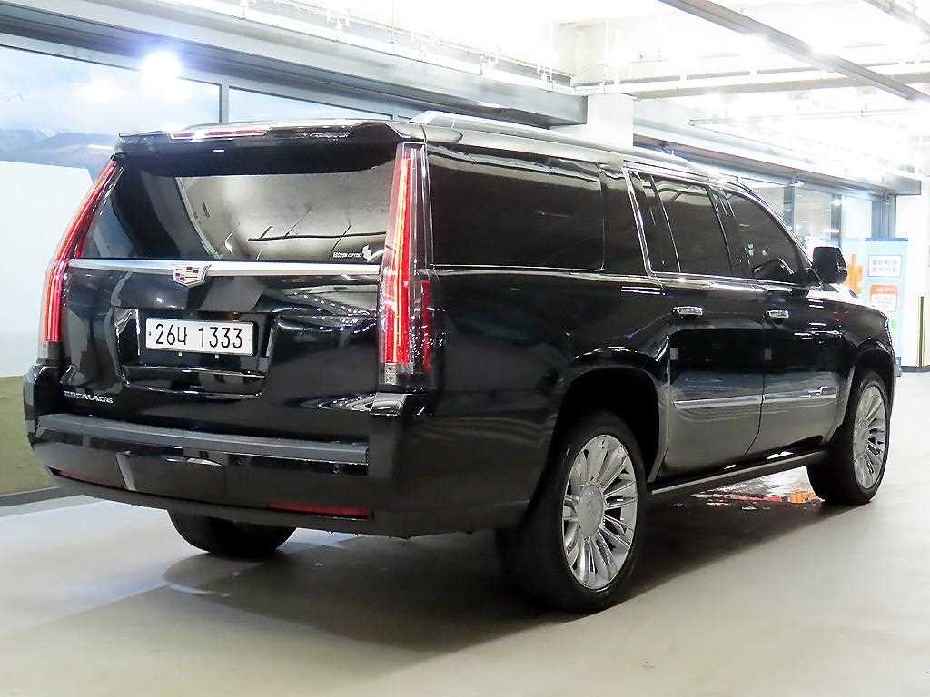 캐딜락 에스컬레이드 6.2 V8 ESV 이미지 4