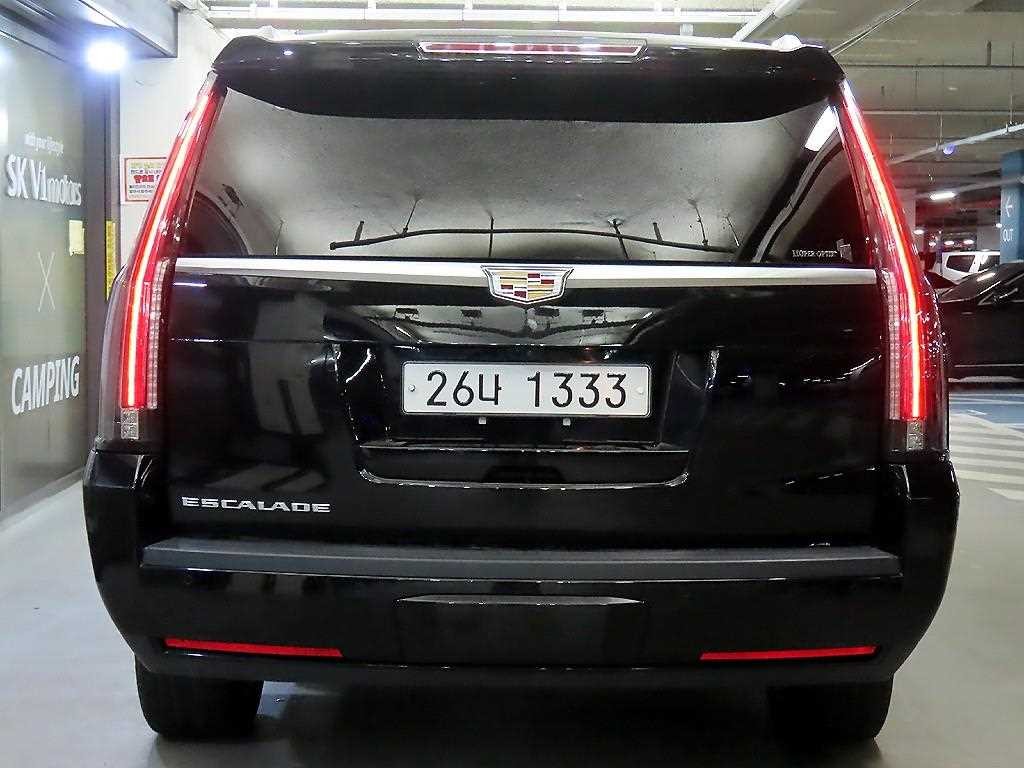 캐딜락 에스컬레이드 6.2 V8 ESV 이미지 5