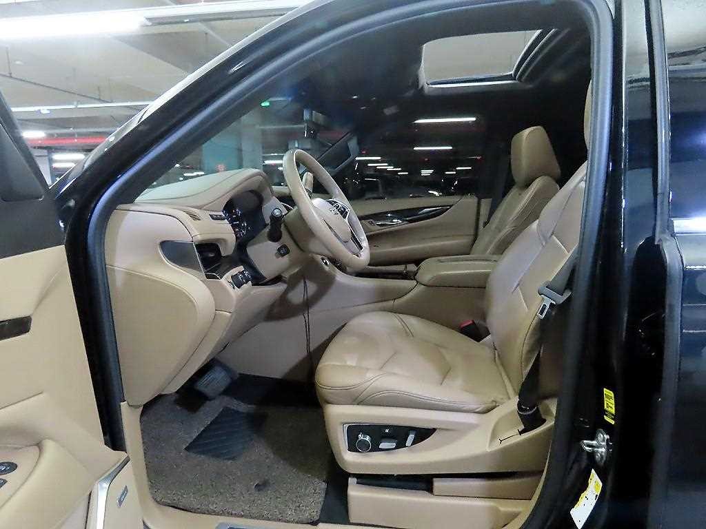 캐딜락 에스컬레이드 6.2 V8 ESV 이미지 6