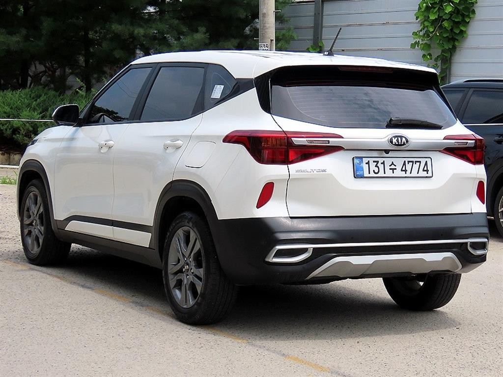 기아 셀토스 디젤 1.6 2WD 프레스티지 이미지 3
