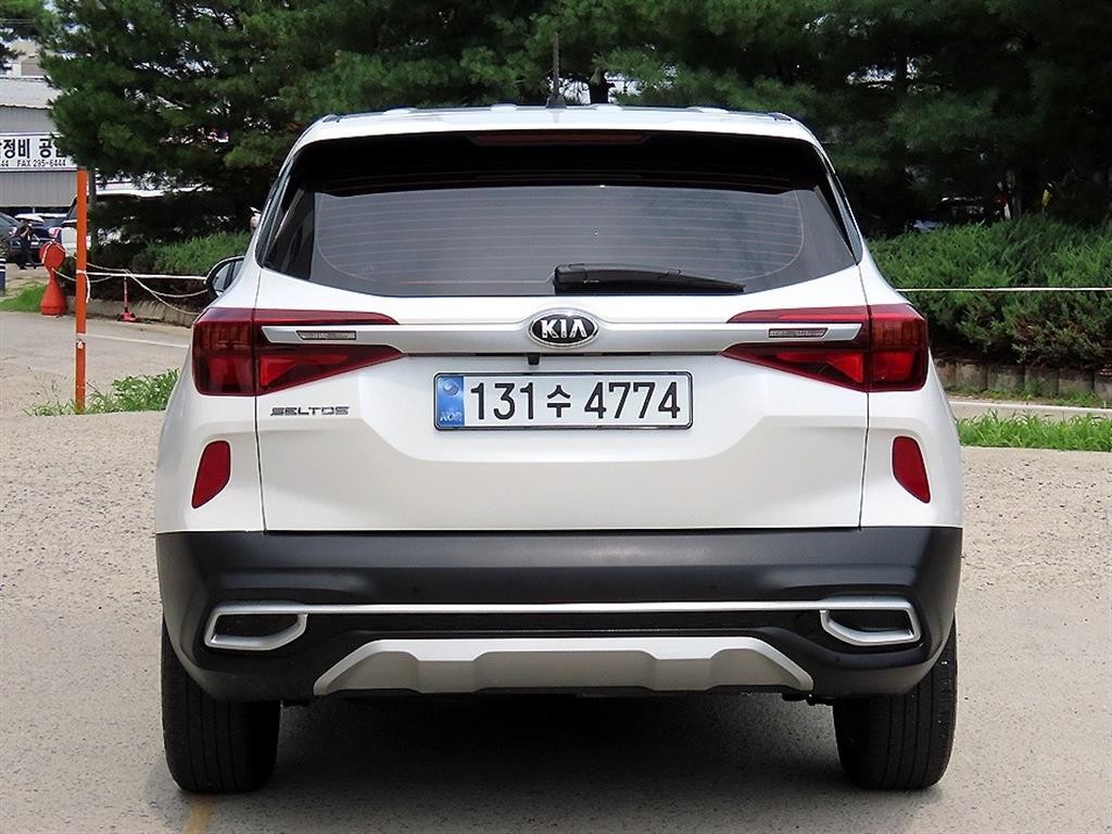 기아 셀토스 디젤 1.6 2WD 프레스티지 이미지 4