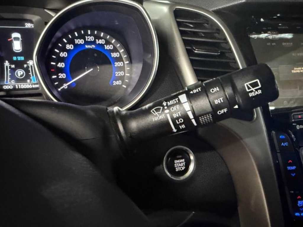현대 i30 뉴 i30 1.6 GDI PYL 이미지 15
