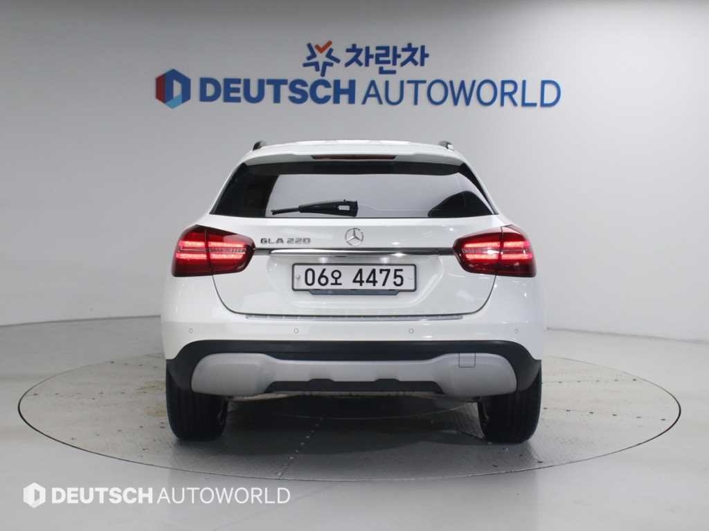벤츠 GLA 클래스 GLA클래스 X156 GLA220 이미지 4