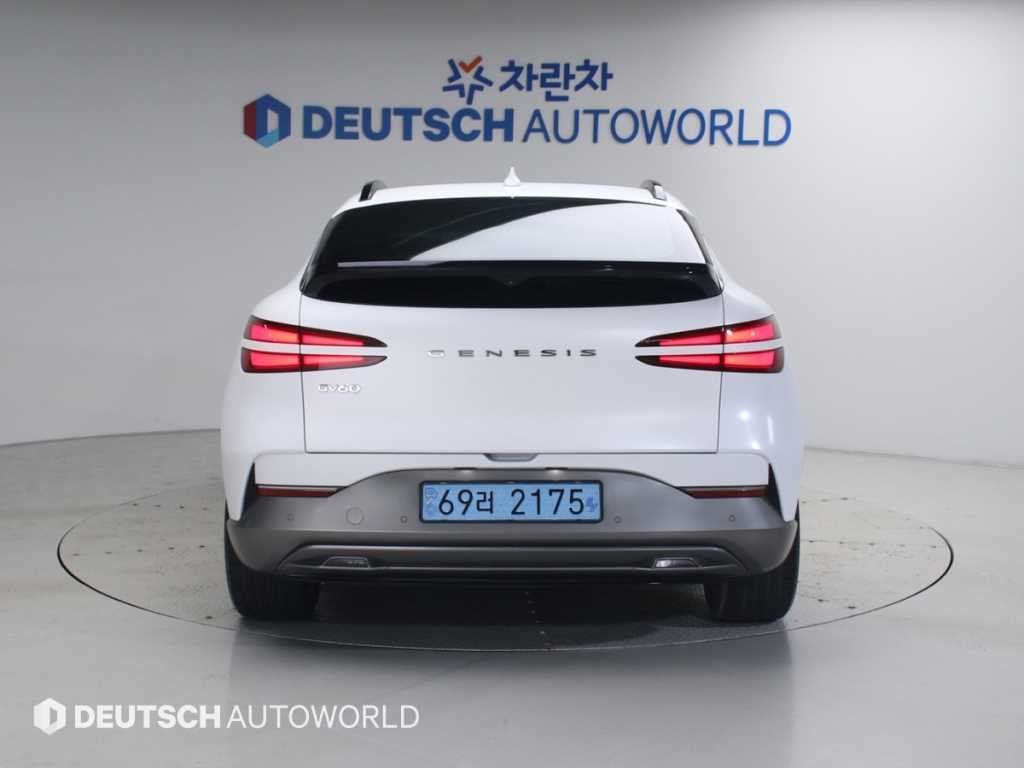 제네시스 GV60 스탠다드 AWD 이미지 4