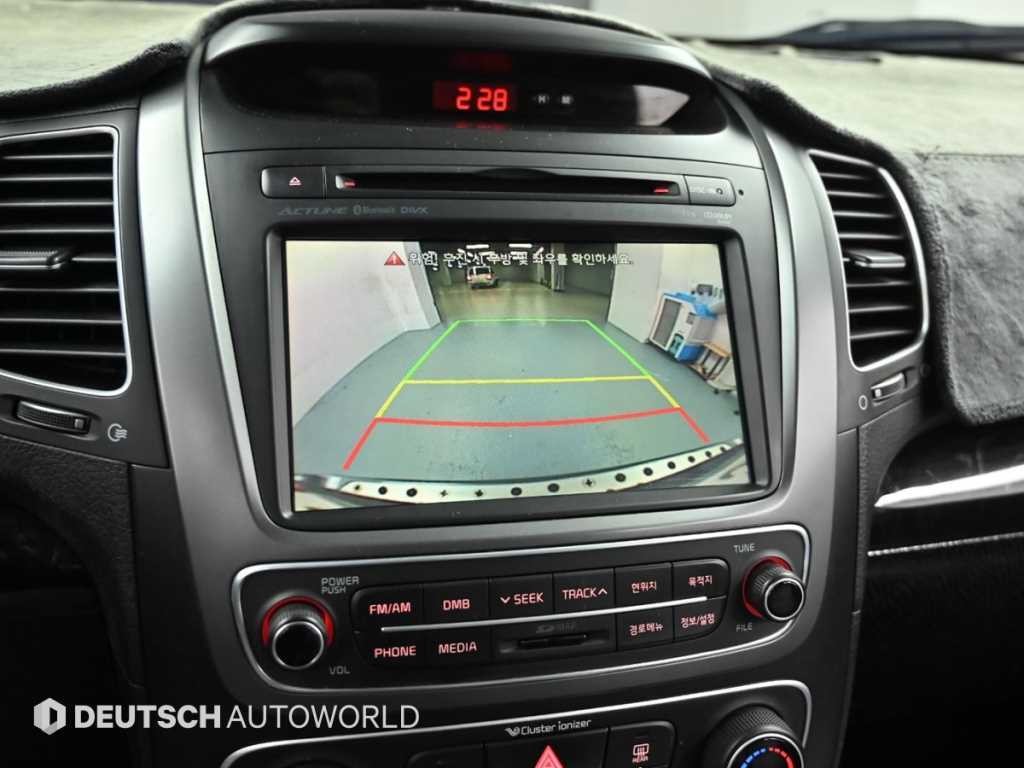 기아 쏘렌토 뉴 쏘렌토 R 2WD 2.0 프레스티지 이미지 15