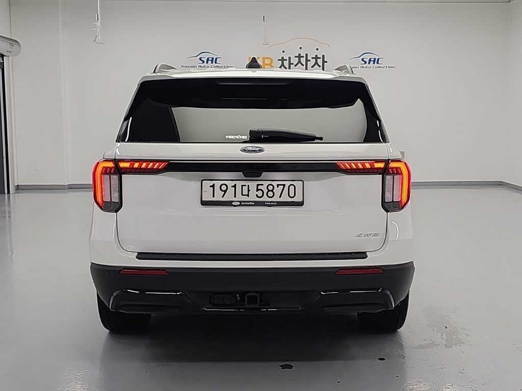 포드 익스플로러 익스플로러 6세대 2.3 AWD ST-라인 이미지 3