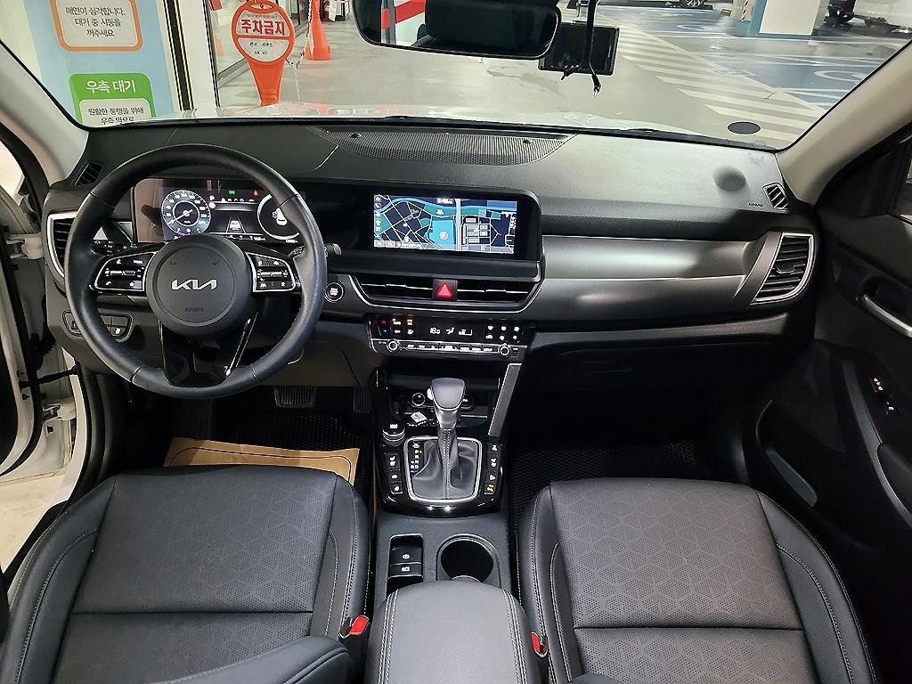 기아 셀토스 더 뉴 셀토스 가솔린 1.6 터보 4WD 프레스티지 이미지 6