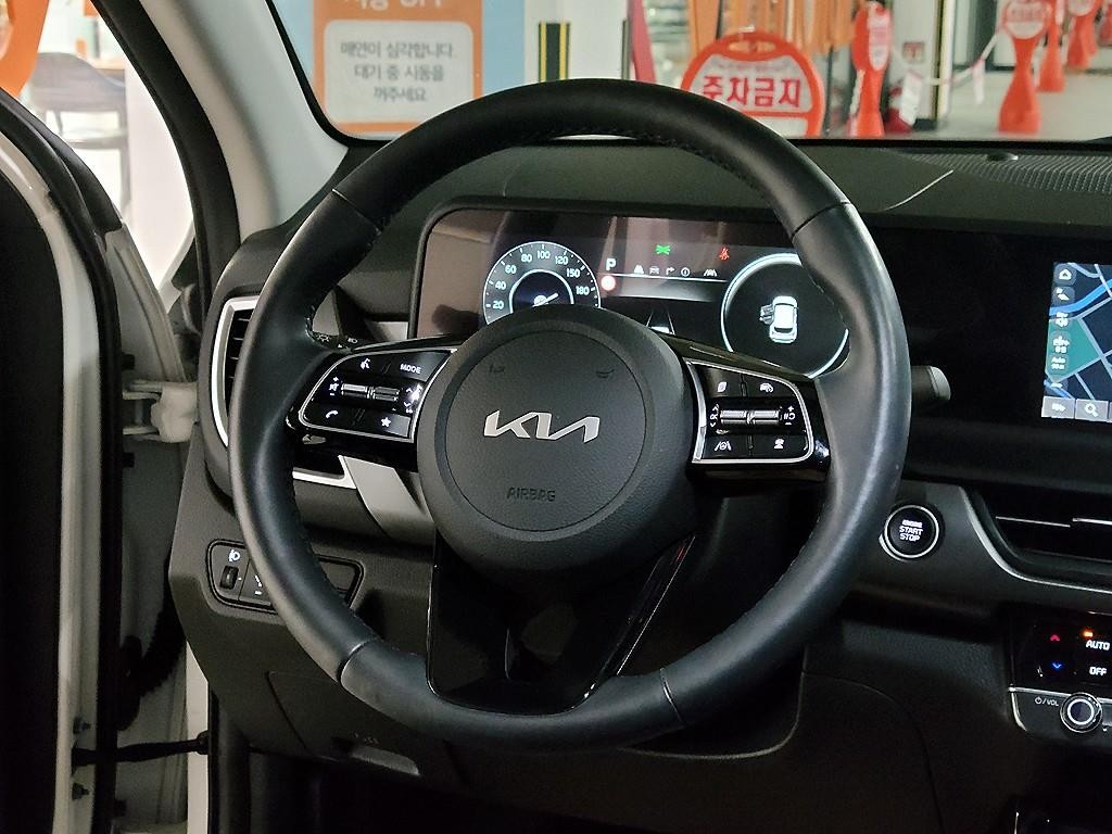 기아 셀토스 더 뉴 셀토스 가솔린 1.6 터보 4WD 프레스티지 이미지 9