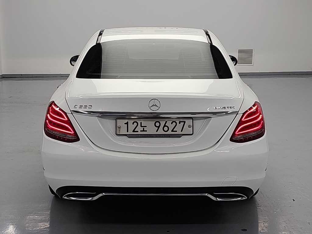 벤츠 C 클래스 C클래스 W205 C220 블루텍 아방가르드 이미지 3