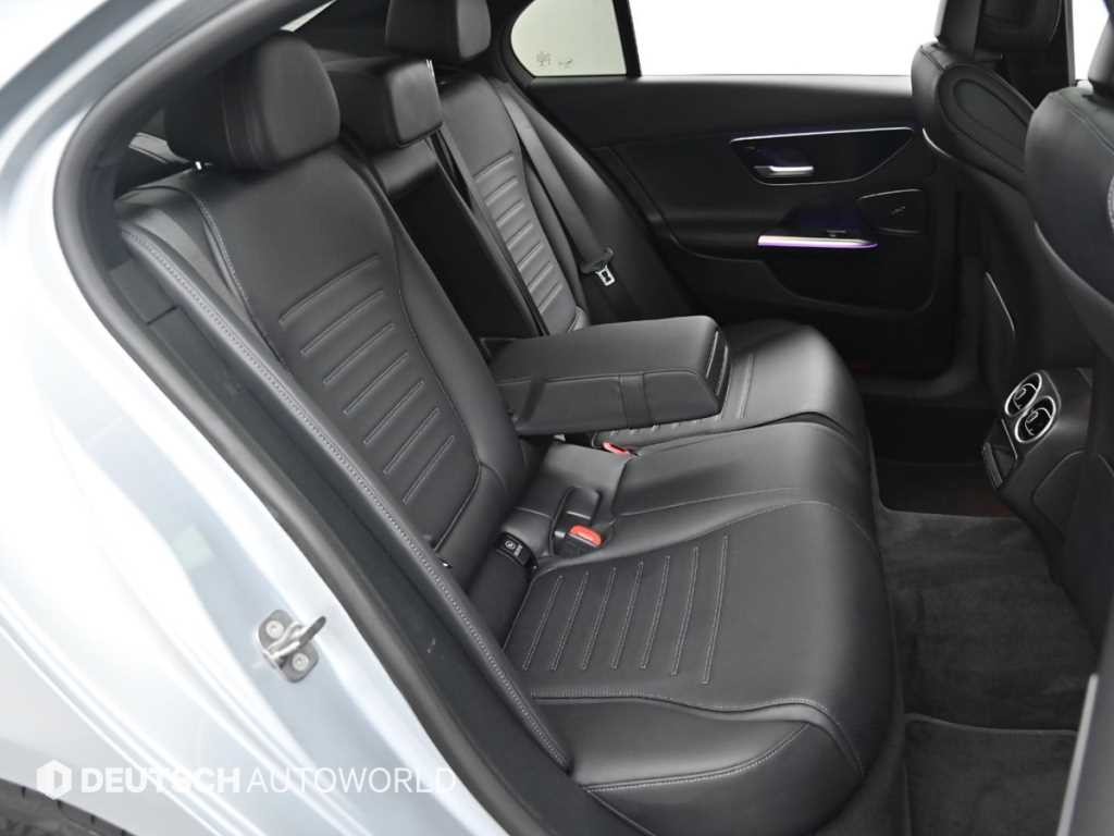 벤츠 C 클래스 C클래스 W206 C300 4MATIC AMG 라인 이미지 12